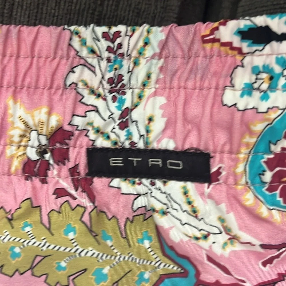 ETRO Pink paisley men’s swim trunks with pouch size M